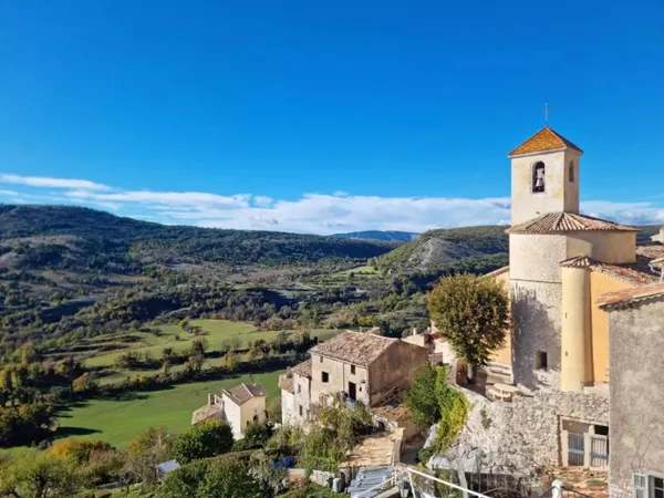 Maison 15 pièces 393 m²