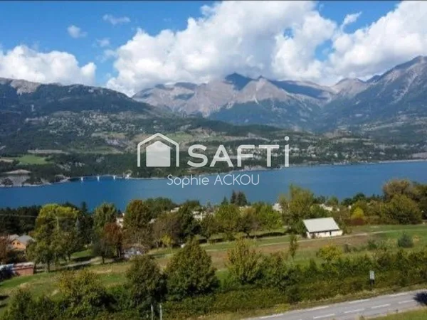 15 TERRAINS A BATIR DANS UN ENVIRONNEMENT MAGNIFIQUE