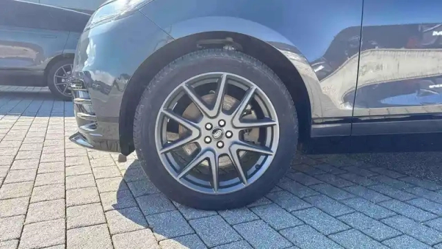 Land Rover Range Rover velar 2.0l p400e phev 404ch — photo 13