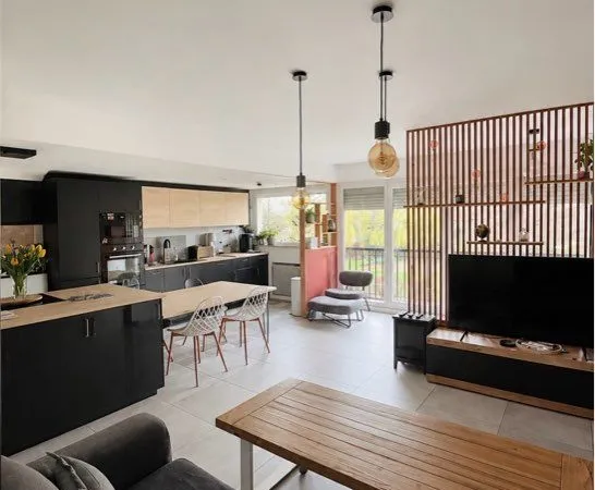 Appartement meublé haut de gamme 85 m² - 3 chambres - Tourcoing Égalité (Parc privé)