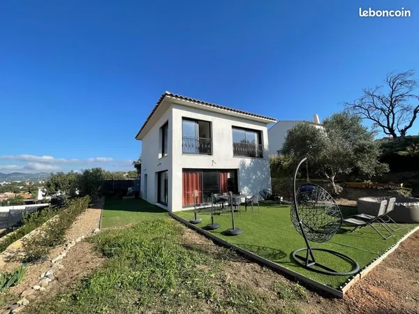 Maison 3 pièces 109 m²