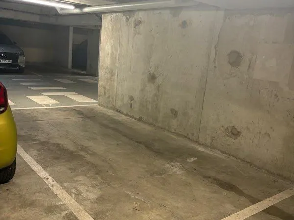 Parking couvert -1 Châtillon