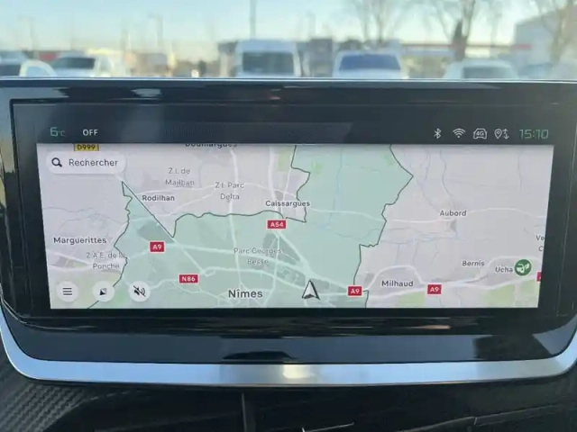 Peugeot 208 puretech 100 s&amp;s bvm6 — photo 32