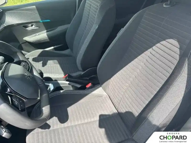 Peugeot 208 puretech 75 s&amp;s bvm5 — photo 11
