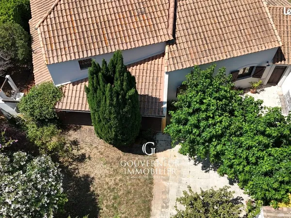 Villa 5 pièces 150 m²