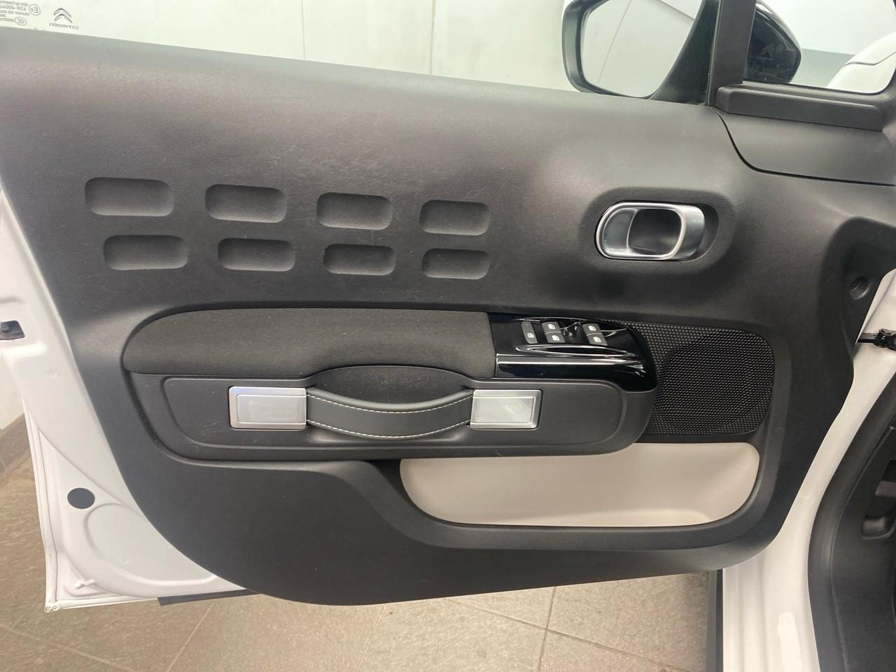 Citroën C3 puretech 110 s&s bvm6 shine — photo 20