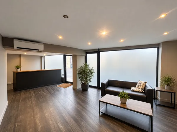Local commercial 83 m²