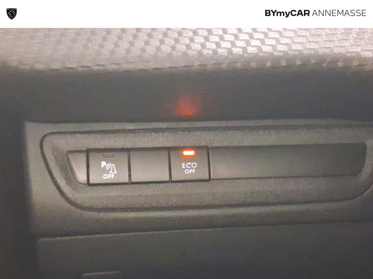 Peugeot 208 PureTech 110ch S&amp;S EAT6 — photo 30