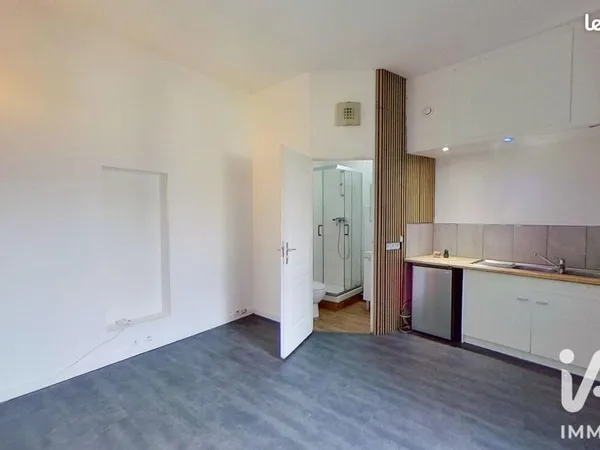 Studio 2 pièces 25 m²