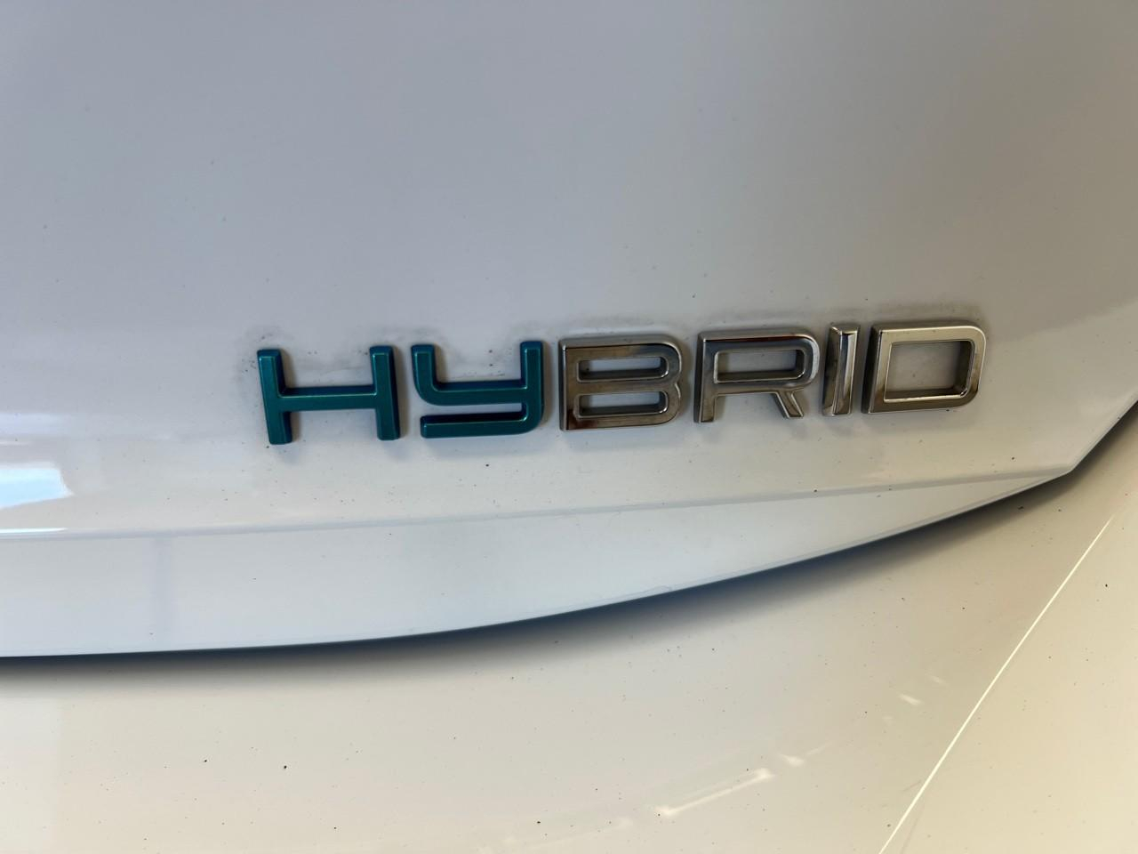 Peugeot 308 phev 180 e-eat8 active pack — photo 18