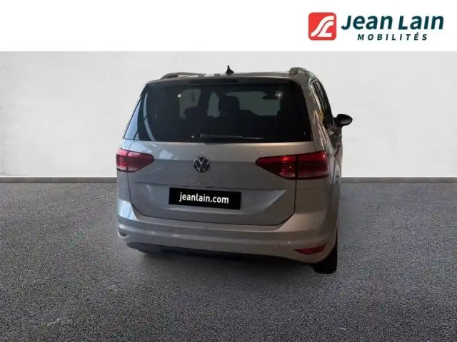 Volkswagen Touran 1.5 tsi evo 150 dsg7 7pl — photo 24