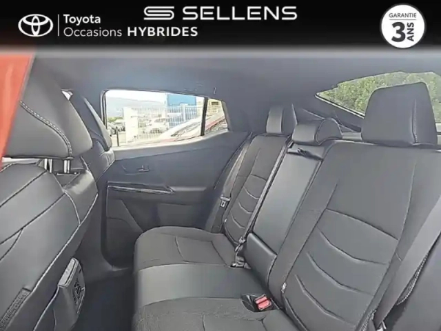 Toyota C-Hr + 224ch 77kwh design grande autonomie ng25 — photo 12