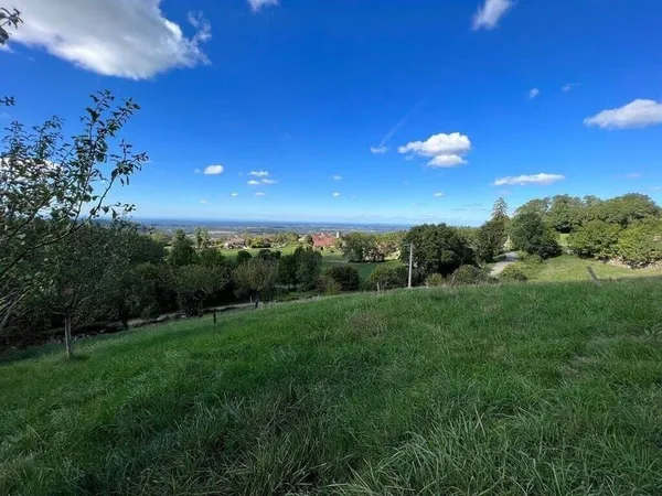 Terrain constructible 868 m²
