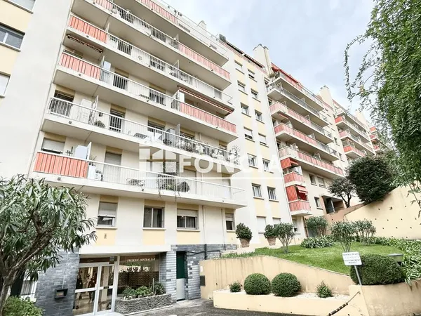 NICE GORBELLA / RUE JOSEPH D'ARBAUD - Beau F1 26m2