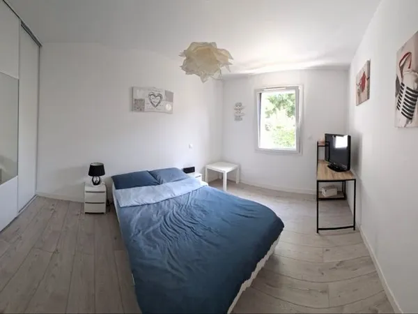 Loue belle chambre chez l habitant 12m2