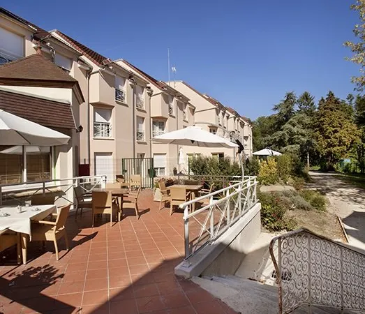 Investissement LMNP loué - Studio EHPAD - Chézy-sur-Marne - 6,19 %