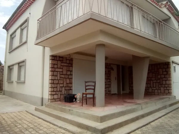 Villa 5 pièces 147 m²