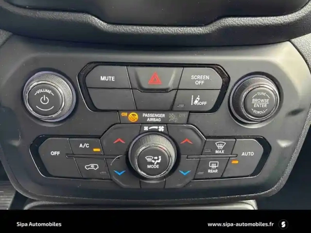 Jeep Renegade 1.5 turbo t4 130 ch bvr7 e-hybrid — photo 78