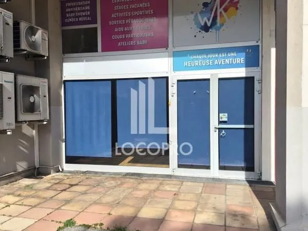 Local commercial 100 m²