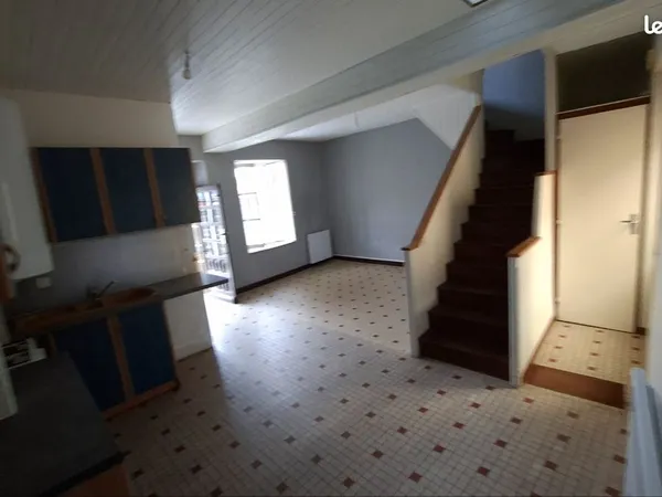 Vends maison ernée