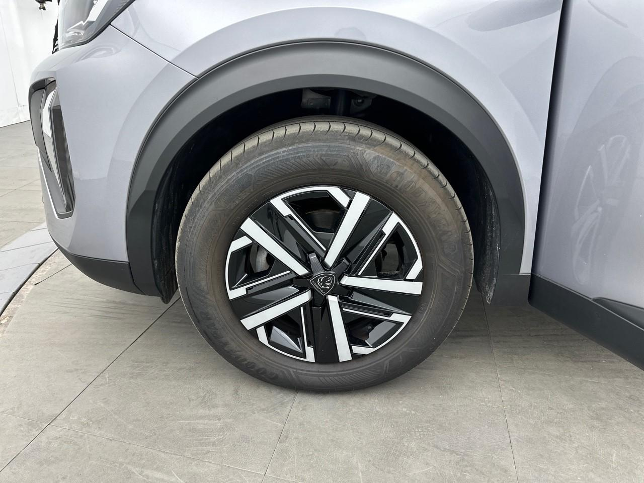 Peugeot 2008 100 s&s bvm6 style — photo 14