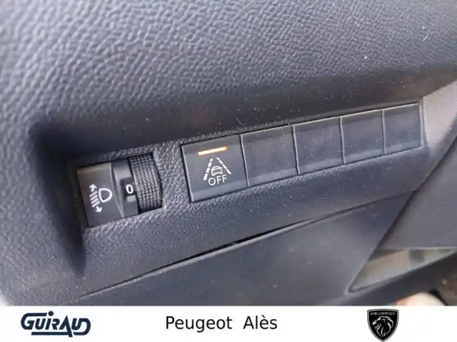 Peugeot 208 puretech 100 s&amp;s bvm6 — photo 14