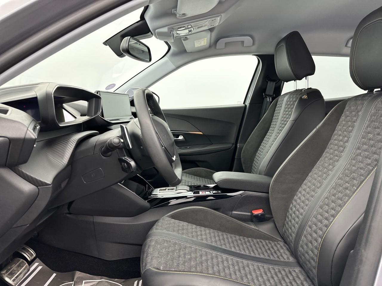 Peugeot 2008 puretech 130 s&s eat8 roadtrip — photo 9