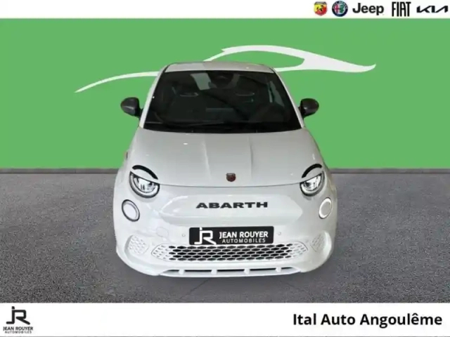 Abarth 500 e 155ch 42kwh pack 4cv — photo 2