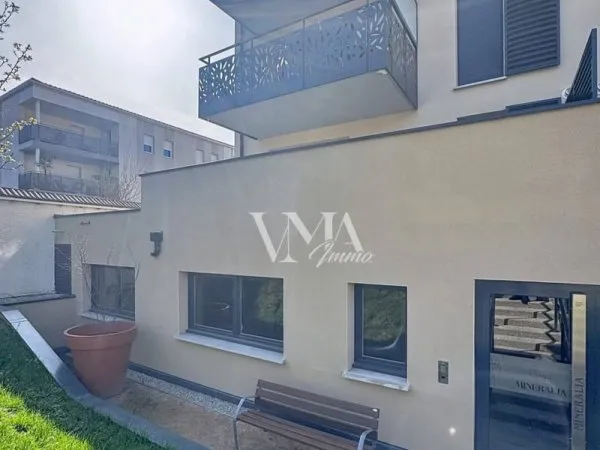 Bureaux 107 m²