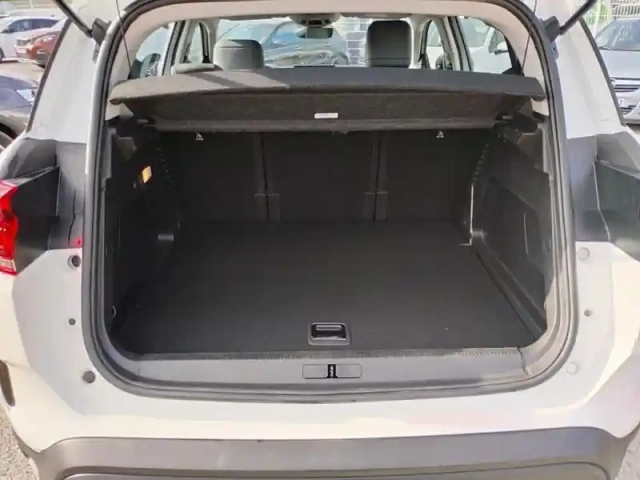 Citroën C5 Aircross hybride rechargeable 225 e-eat8 plus — photo 8