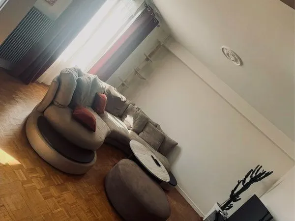Appartement T3 de 89m² - Dernier étage - Garage - Cave - Vue Puy de Dôme - Quartier Champfleuri à Cl