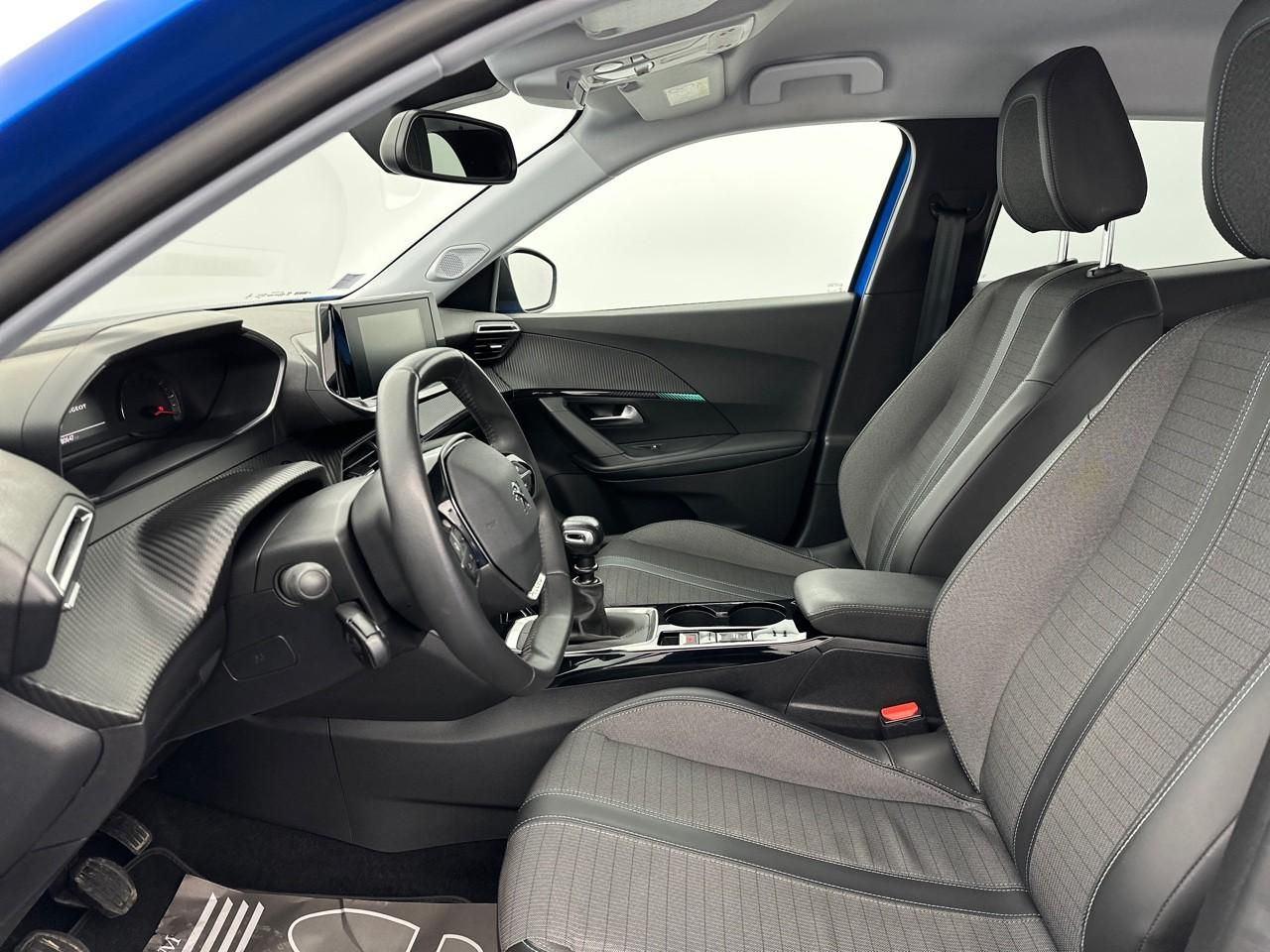 Peugeot 2008 puretech 100 s&s bvm6 allure — photo 9