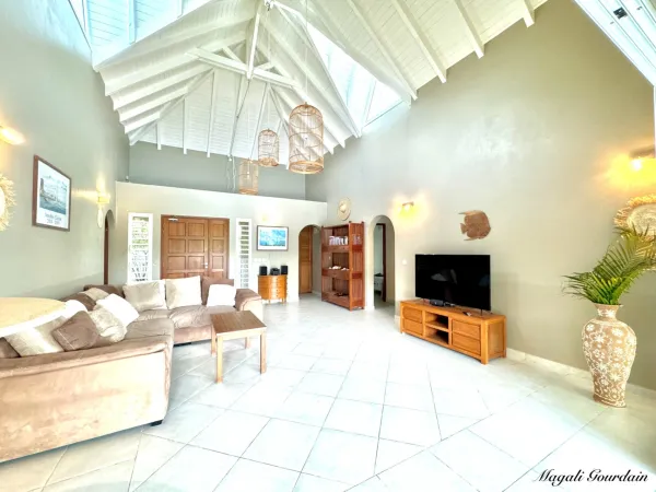Propriété 5 pièces 102 m²