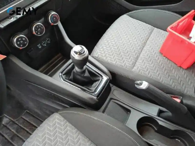 Renault Clio blue dci 100 — photo 12