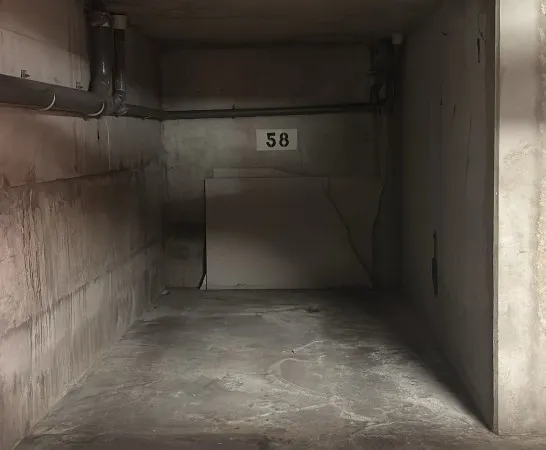 Loue parking 12m²