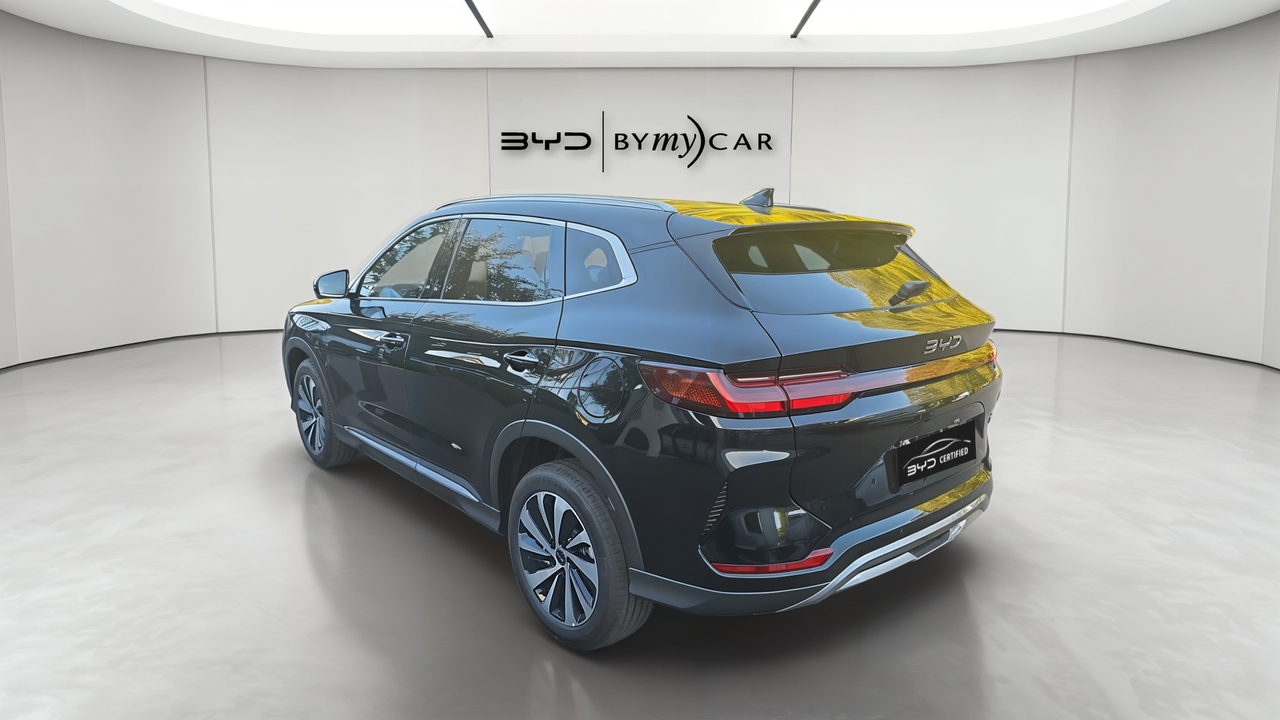 BYD Seal U 1.5l DM-i 218 ch PHEV — photo 3