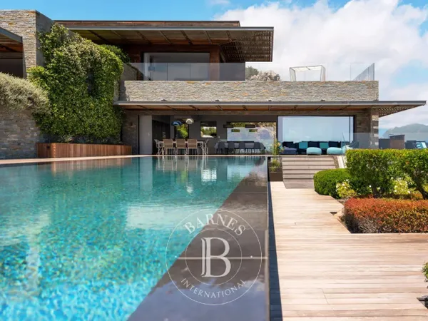 Porto-Vecchio, Palombaggia, villa 7 chambres, piscine, vue mer p