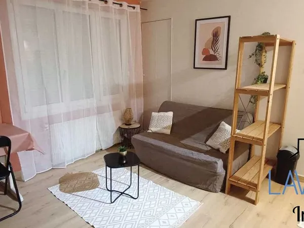 Studio 1 pièce 20 m²