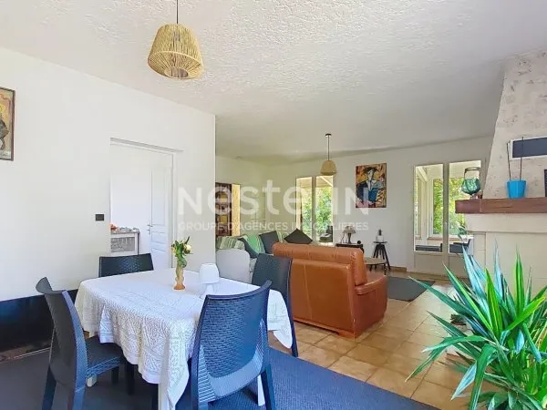 A VENDRE - Maison rénovée 119 m² - L'Isle-Jourdain (proche Pont Peyrin & RN124)