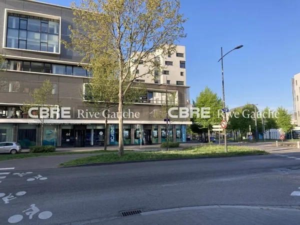 Bureaux 1284 m²