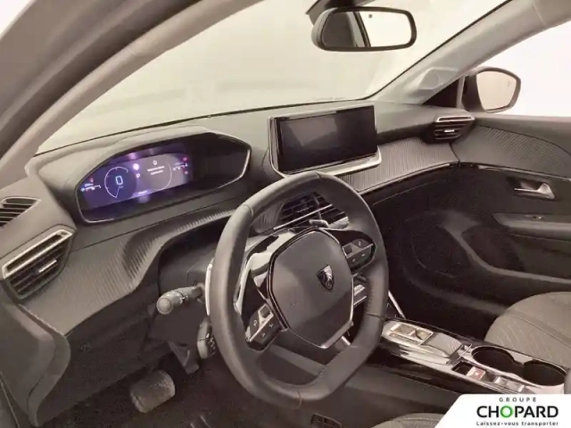 Peugeot 208 hybrid 136 e-dcs6 — photo 9
