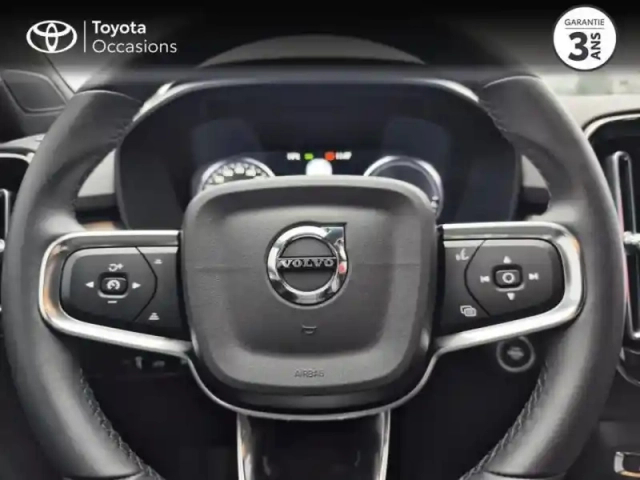 Volvo Xc40 t4 recharge 129 + 82ch start dct 7 — photo 13