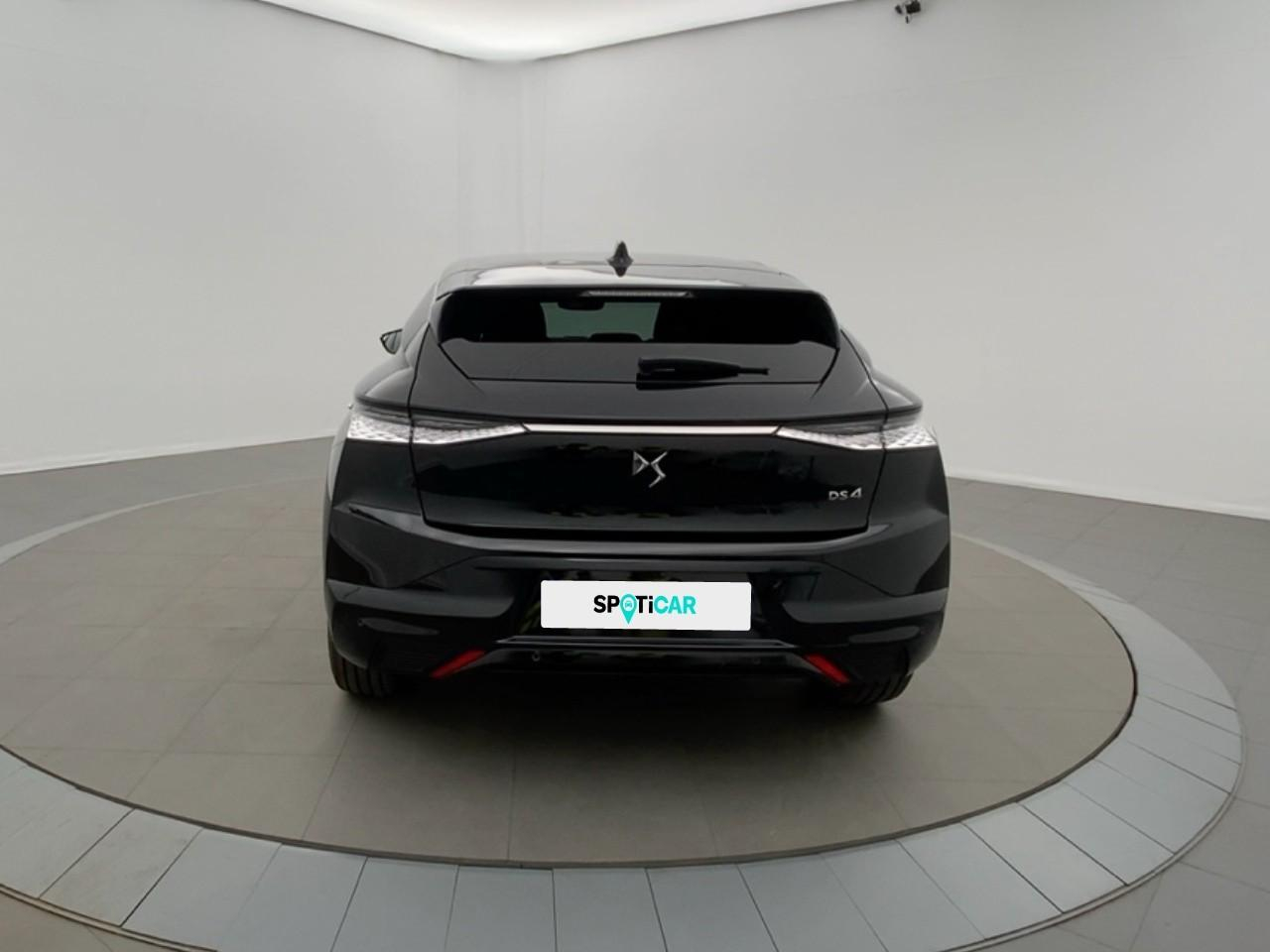 Ds Ds 4 bluehdi 130 eat8 etoile - alcantara — photo 5