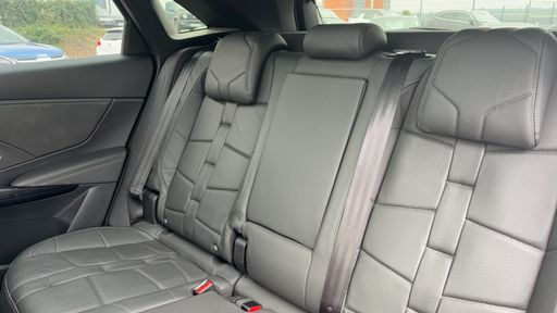 DS DS7 Crossback 2.0 BLueHDI 180 EAT8 - Grand Chic – 2019 – 117728 km – Diesel – Boîte Automatique — photo 29