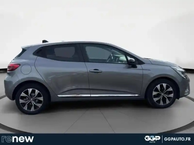 Renault Clio 1.0 tce 90ch evolution — photo 6