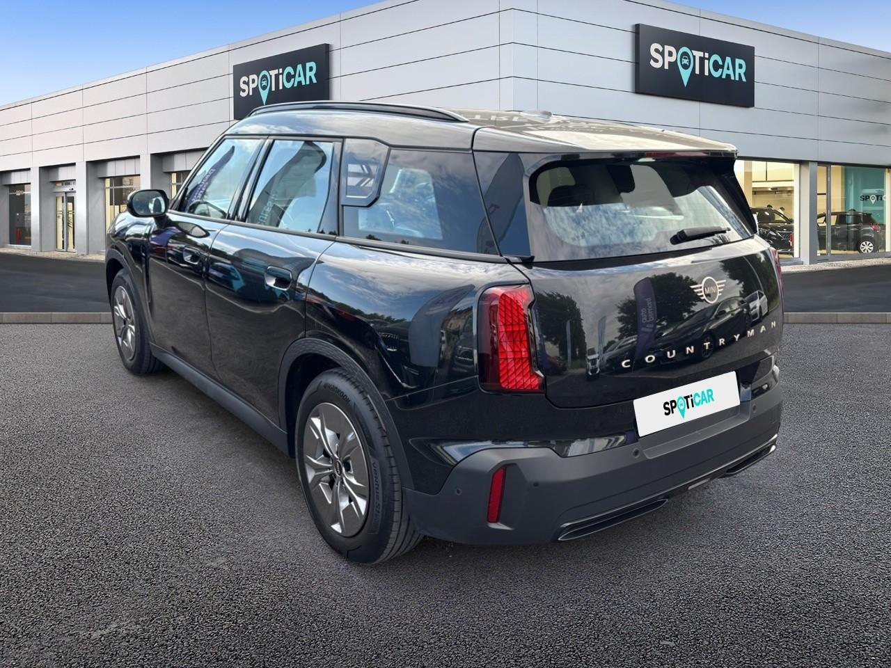 Mini Countryman e 204ch classic — photo 7