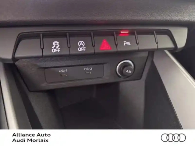 Audi A1 sportback 30 tfsi 116ch design s tronic 7 — photo 29