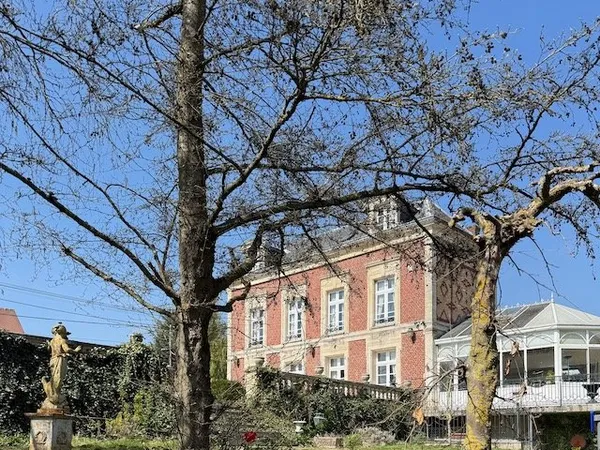 Vends maison 251m² + 2 dépendances - à 15min de Compiègne proche A1