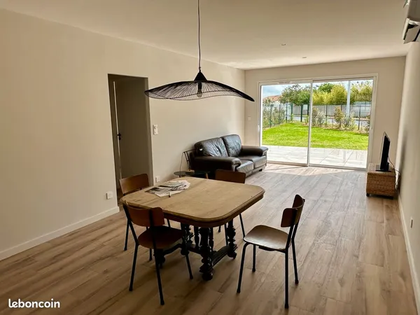 Maisons neuves, prêtes à vivre, de plain-pied à Frontenay-Rohan-Rohan