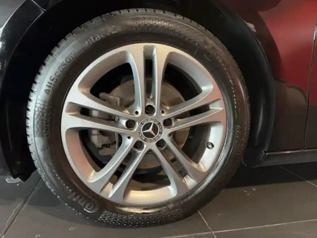 Mercedes Classe B 180 d style line edition — photo 44